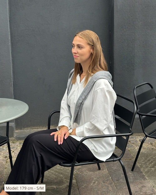 Nia Skjorte