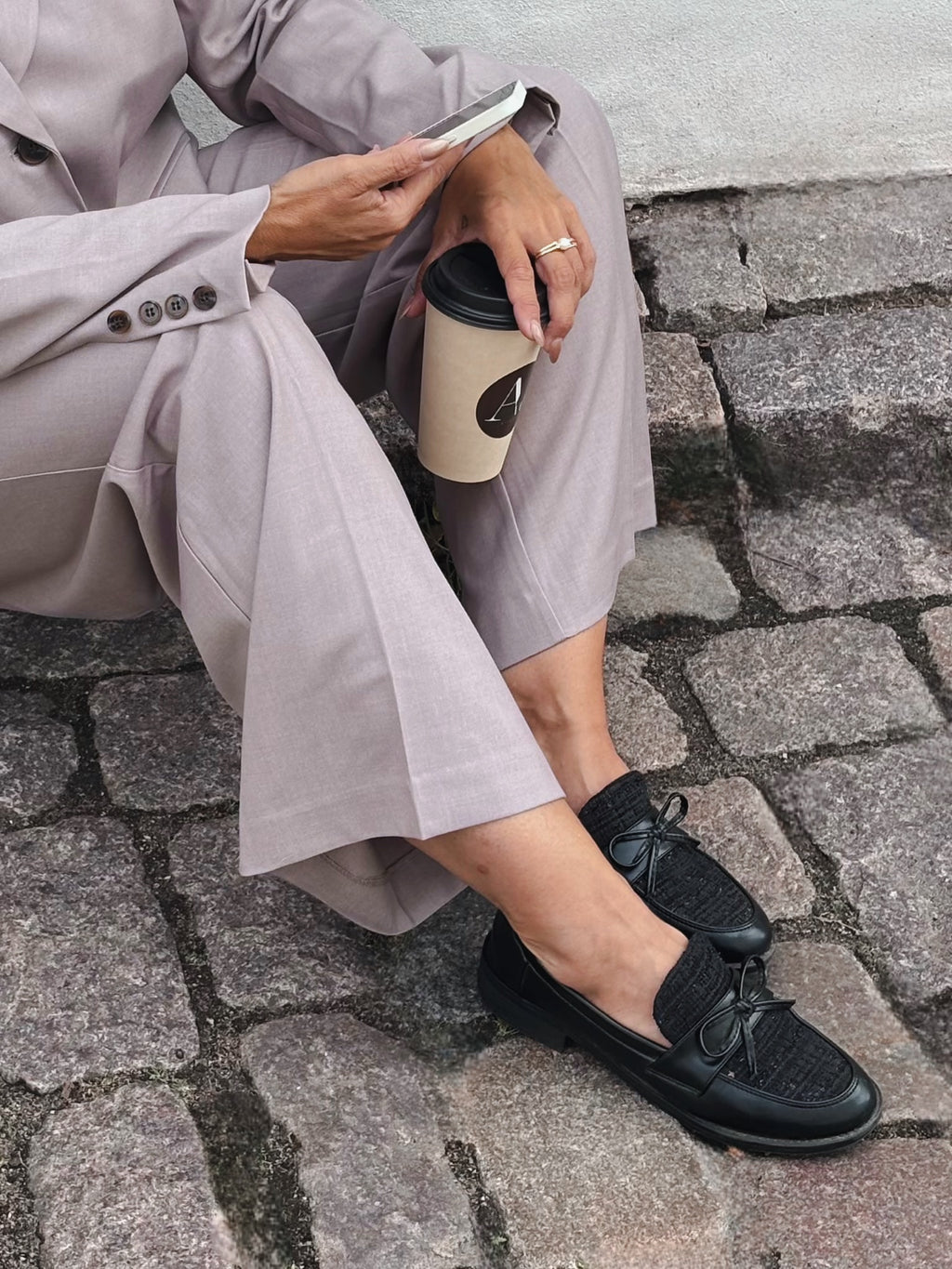 Kelia Loafers