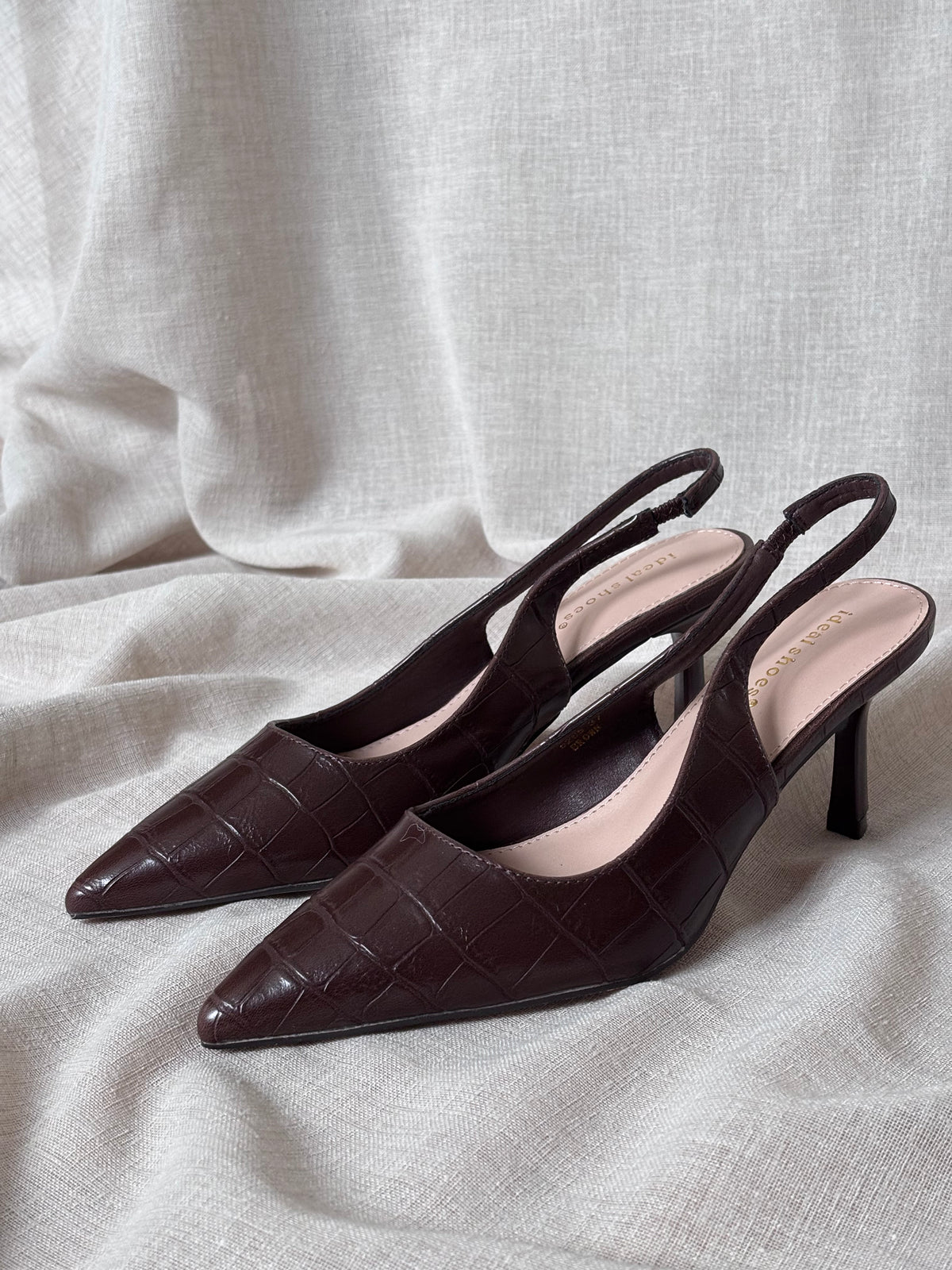 Calira Pumps