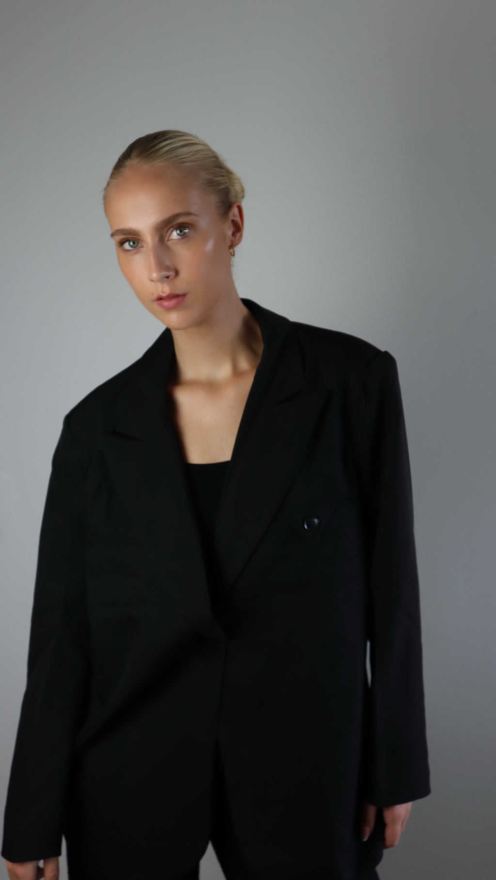 Mira Blazer
