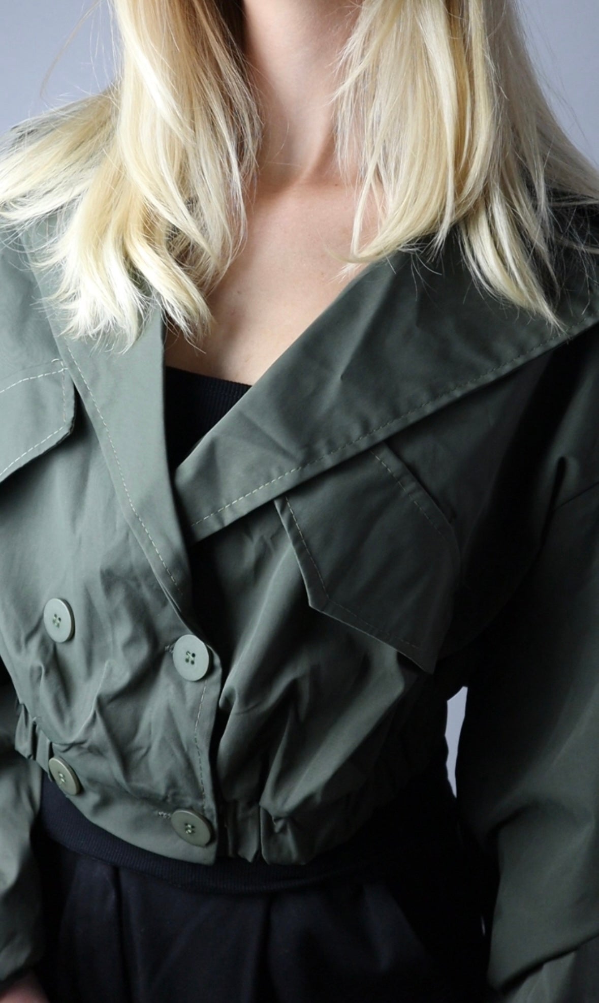 Elara kort Trenchcoat