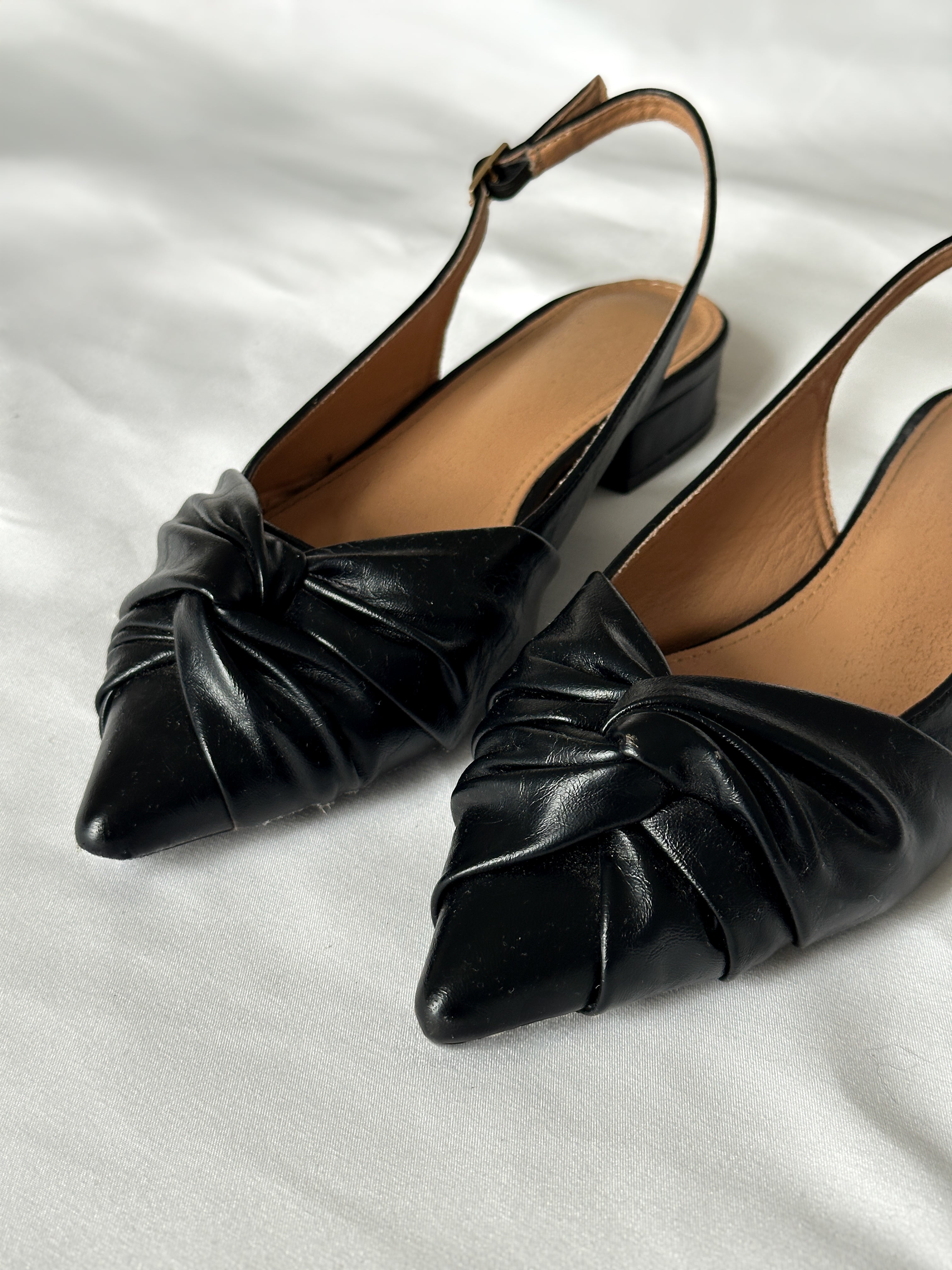 Eira Slingback