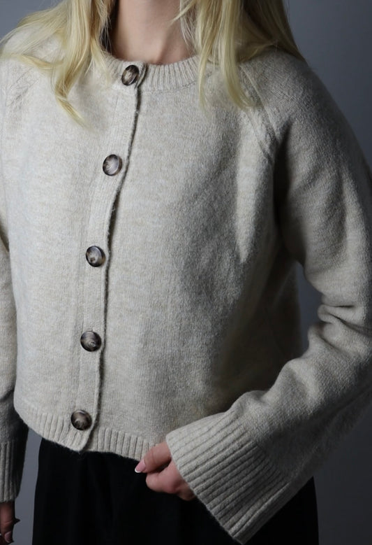 Eda Cardigan