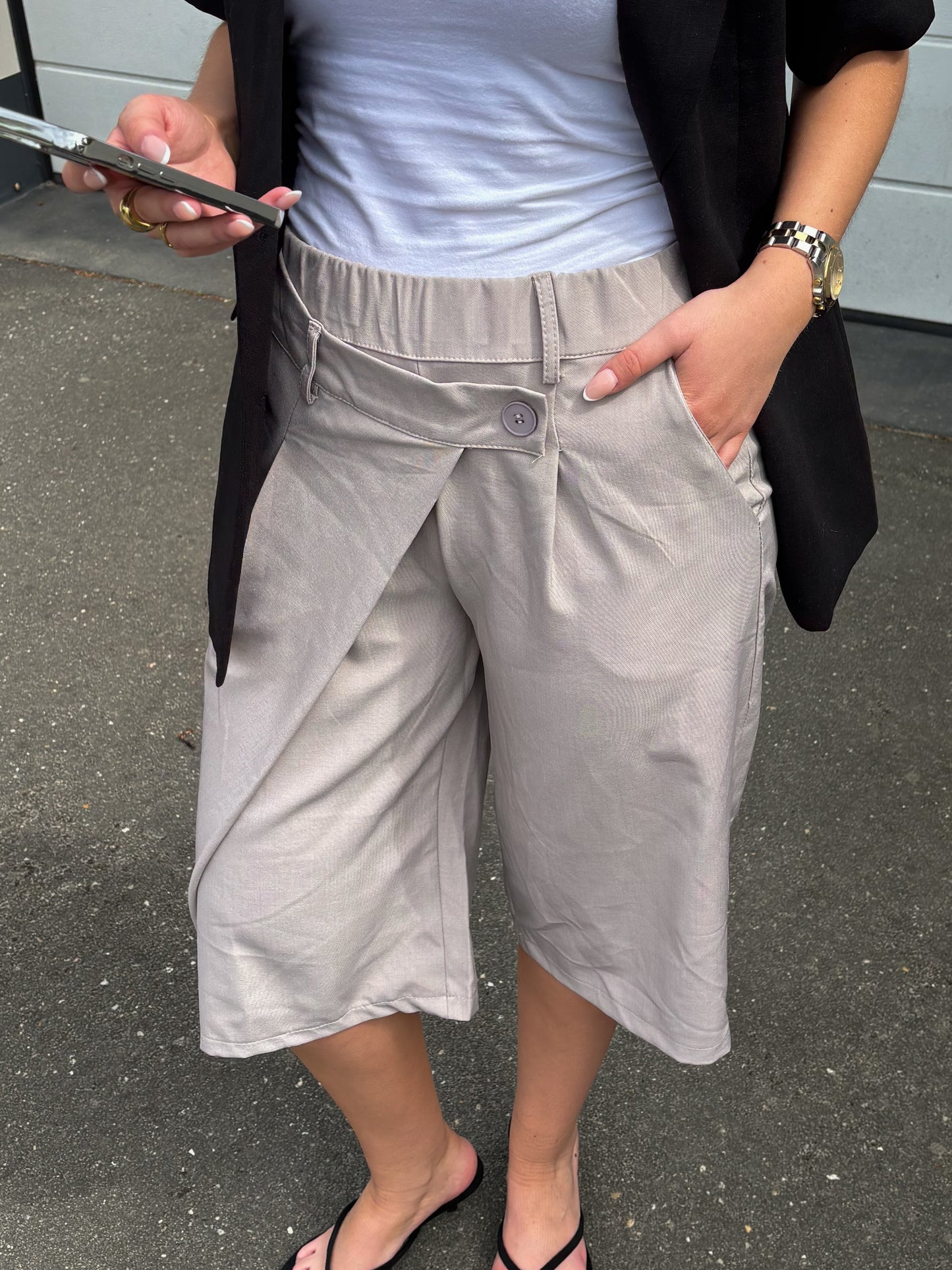 Talia bermuda shorts
