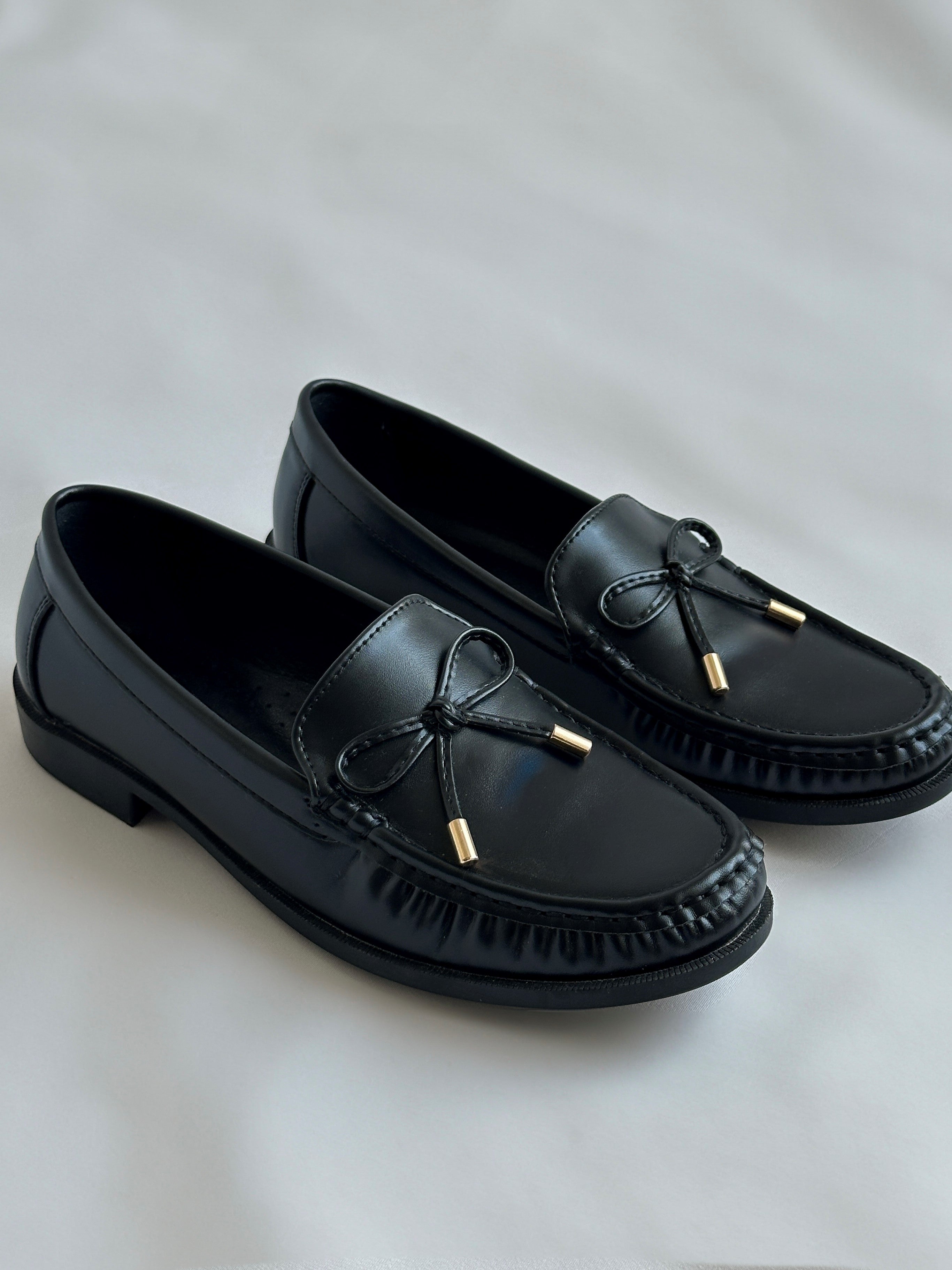 Loma Loafers